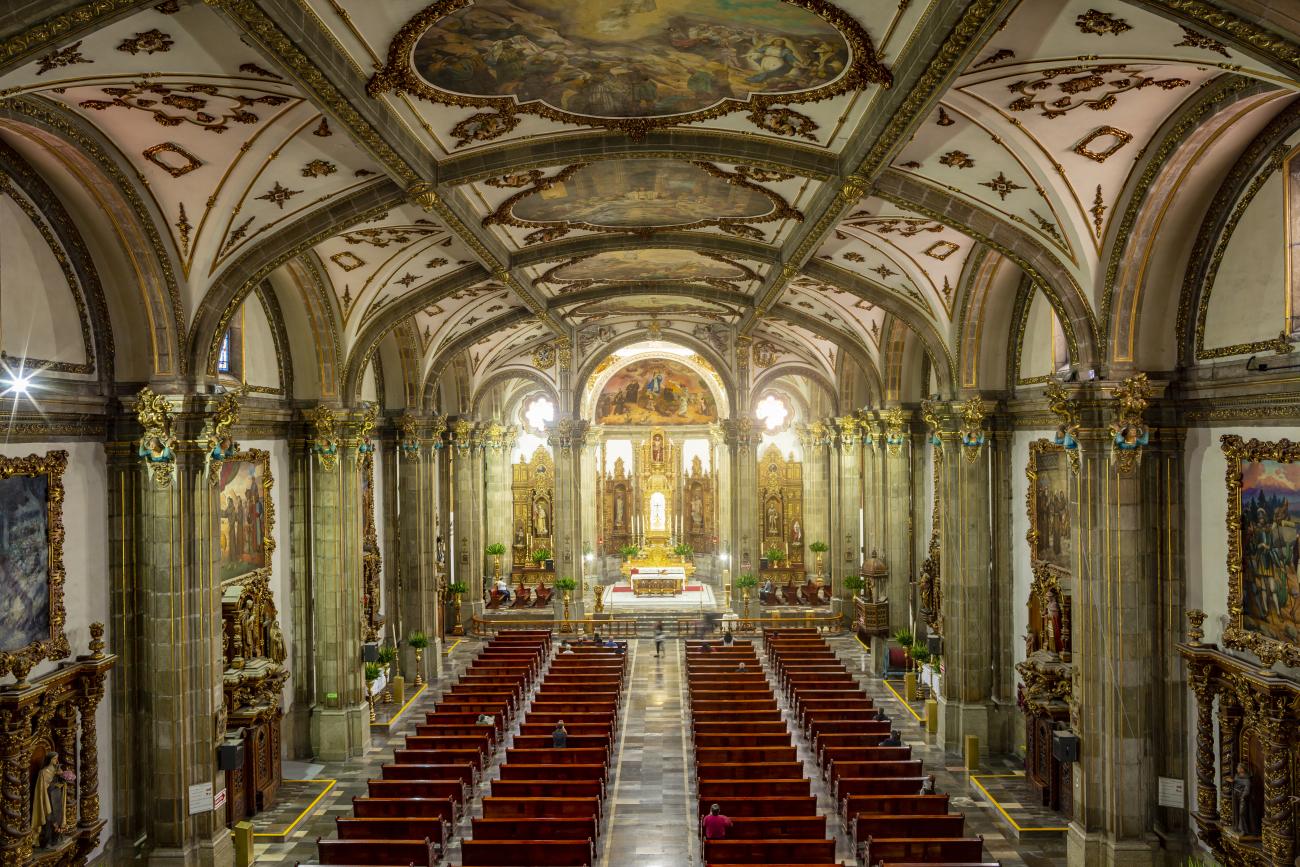 Interior del Templo de San Juan Bautista