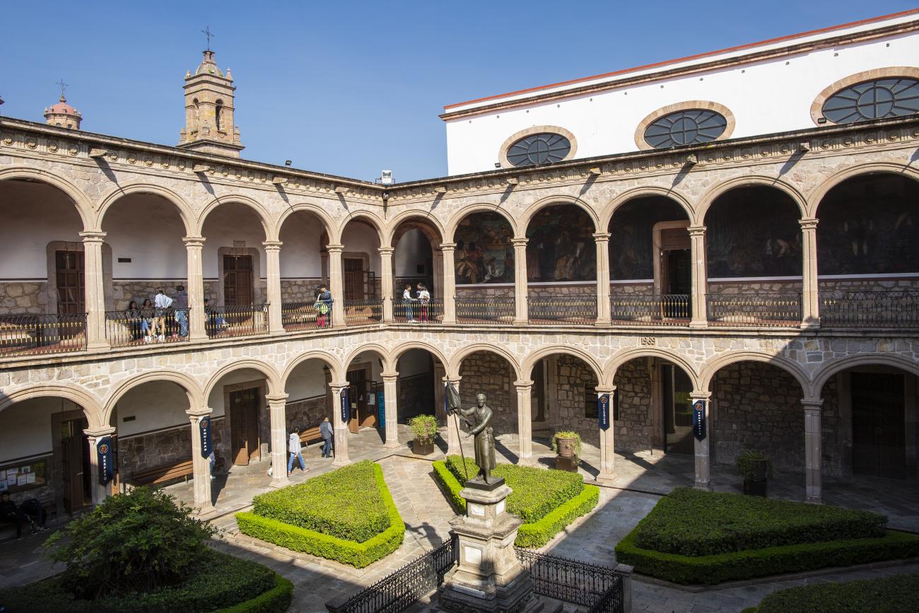 Colegio Primitivo y Nacional de San Nicolás de Hidalgo