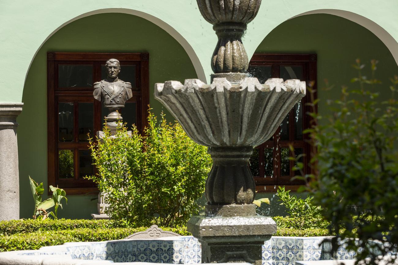 Biblioteca Pública General Ignacio Zaragoza