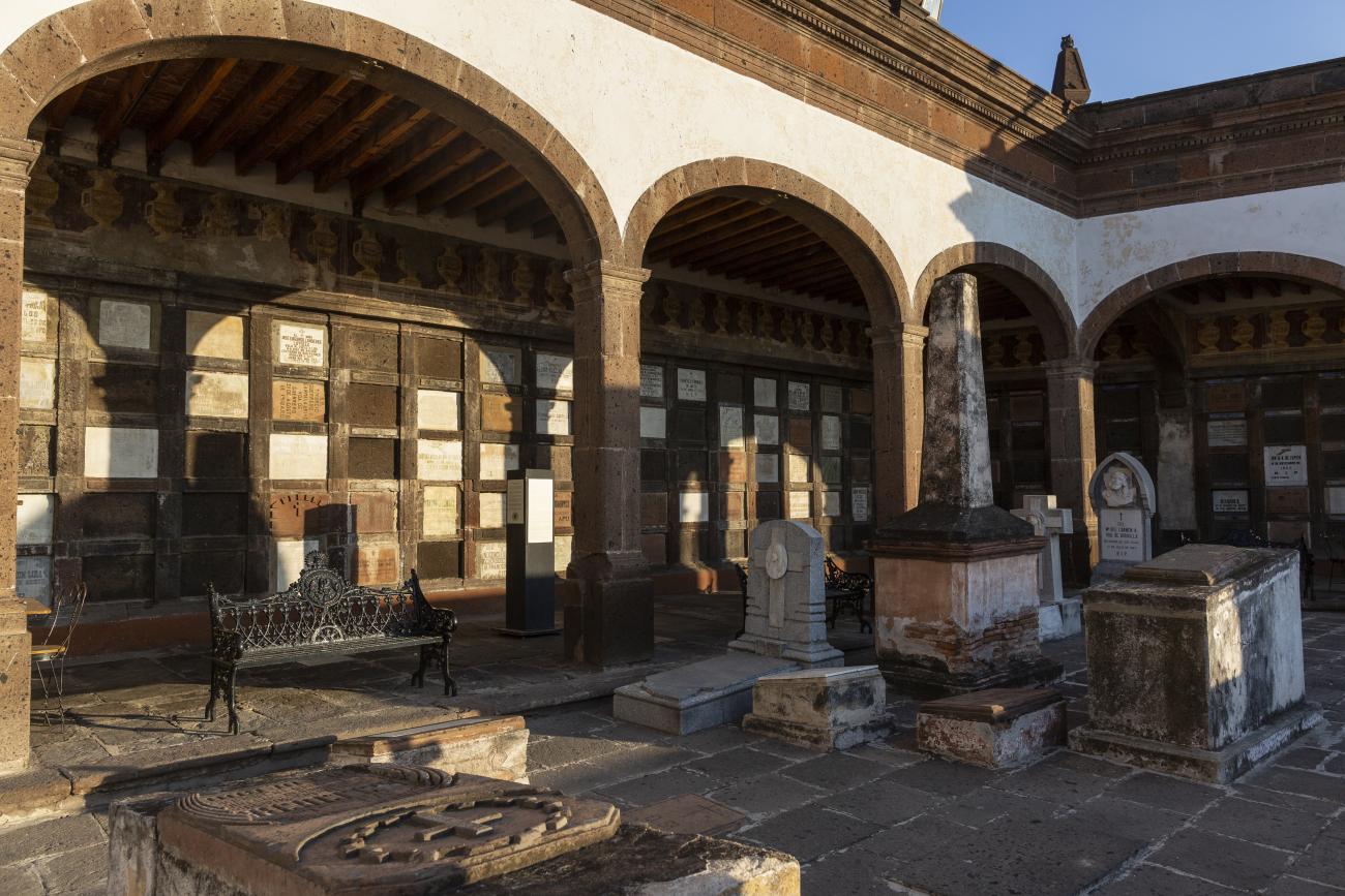 Panteón Santa Vera Cruz