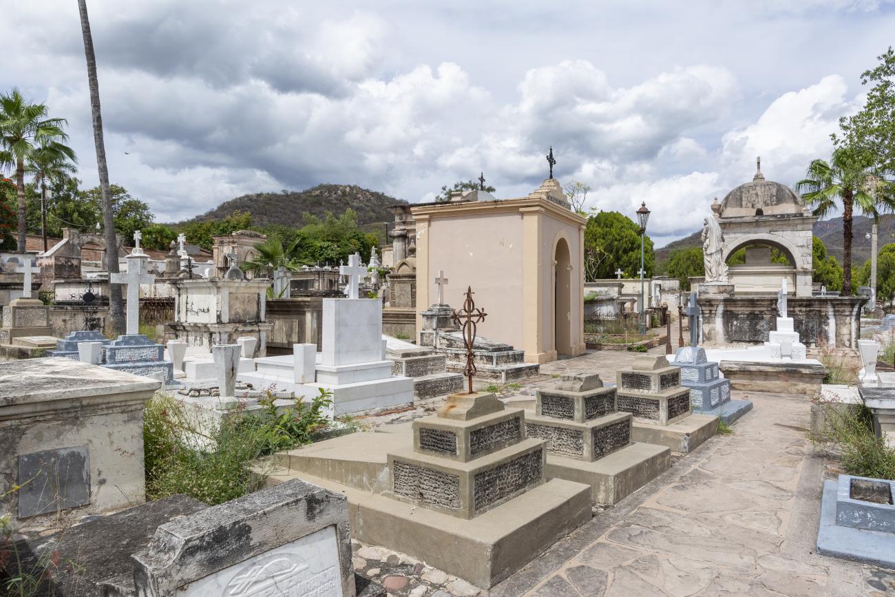 Panteón Alamos