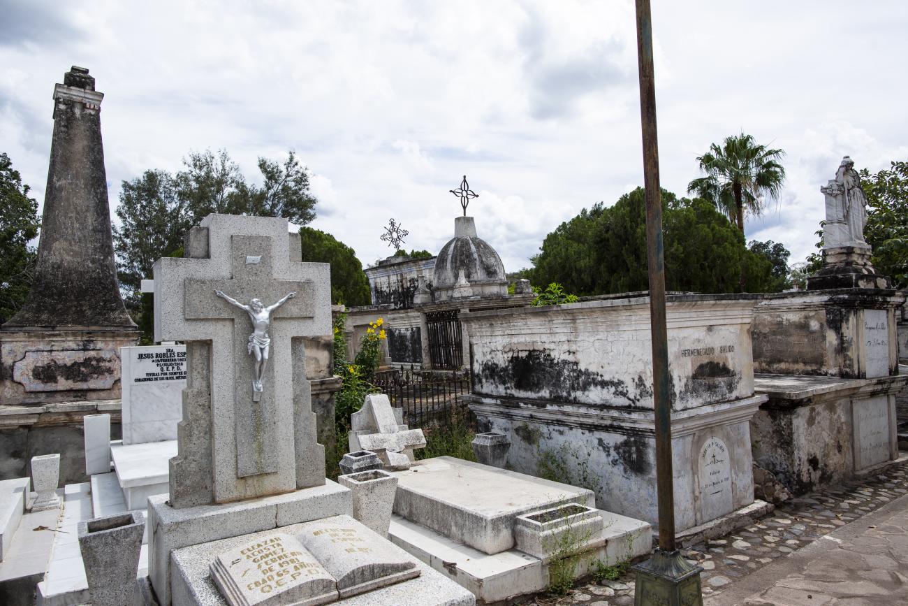 Panteón Alamos