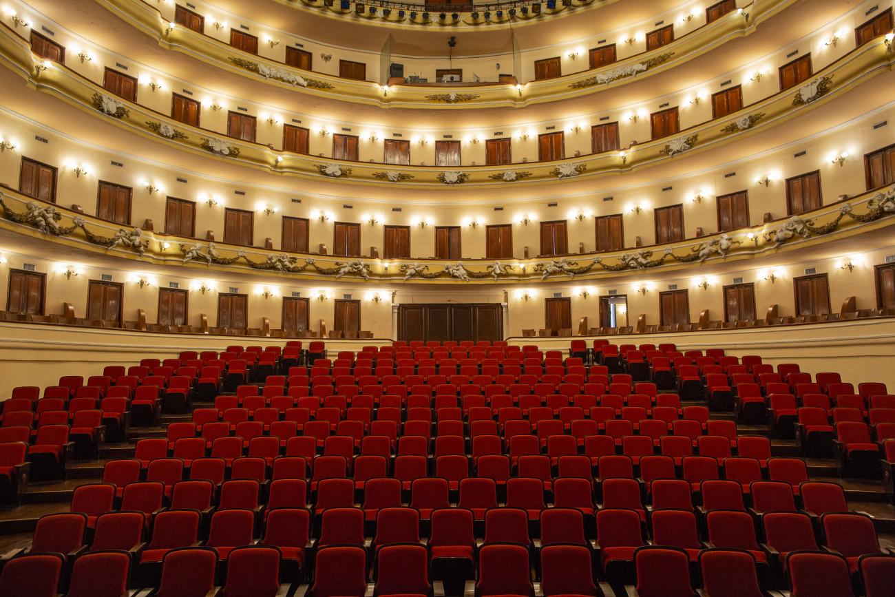 Teatro Peón Contreras