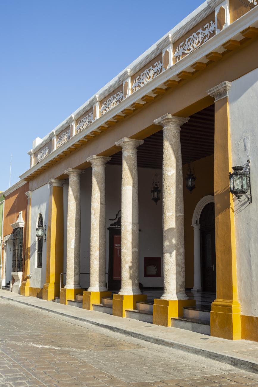 Teatro Francisco de Paula Toro