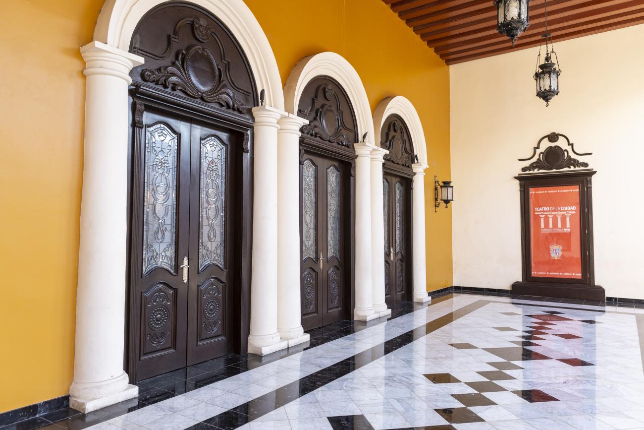 Teatro Francisco de Paula Toro