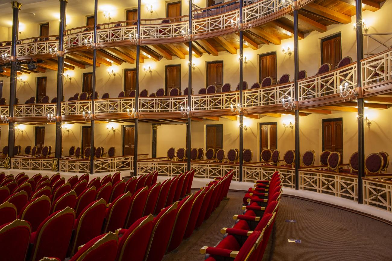 Teatro Francisco de Paula Toro
