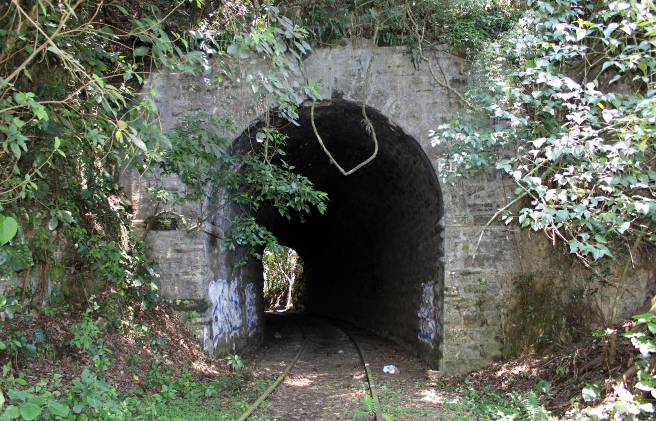 Túnel 5 del Antiguo Tramo Ferroviario Sumidero-Fortín de las Flores