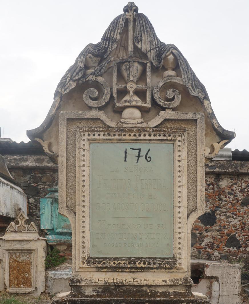 Sepulcro de Felicitas Ferreira
