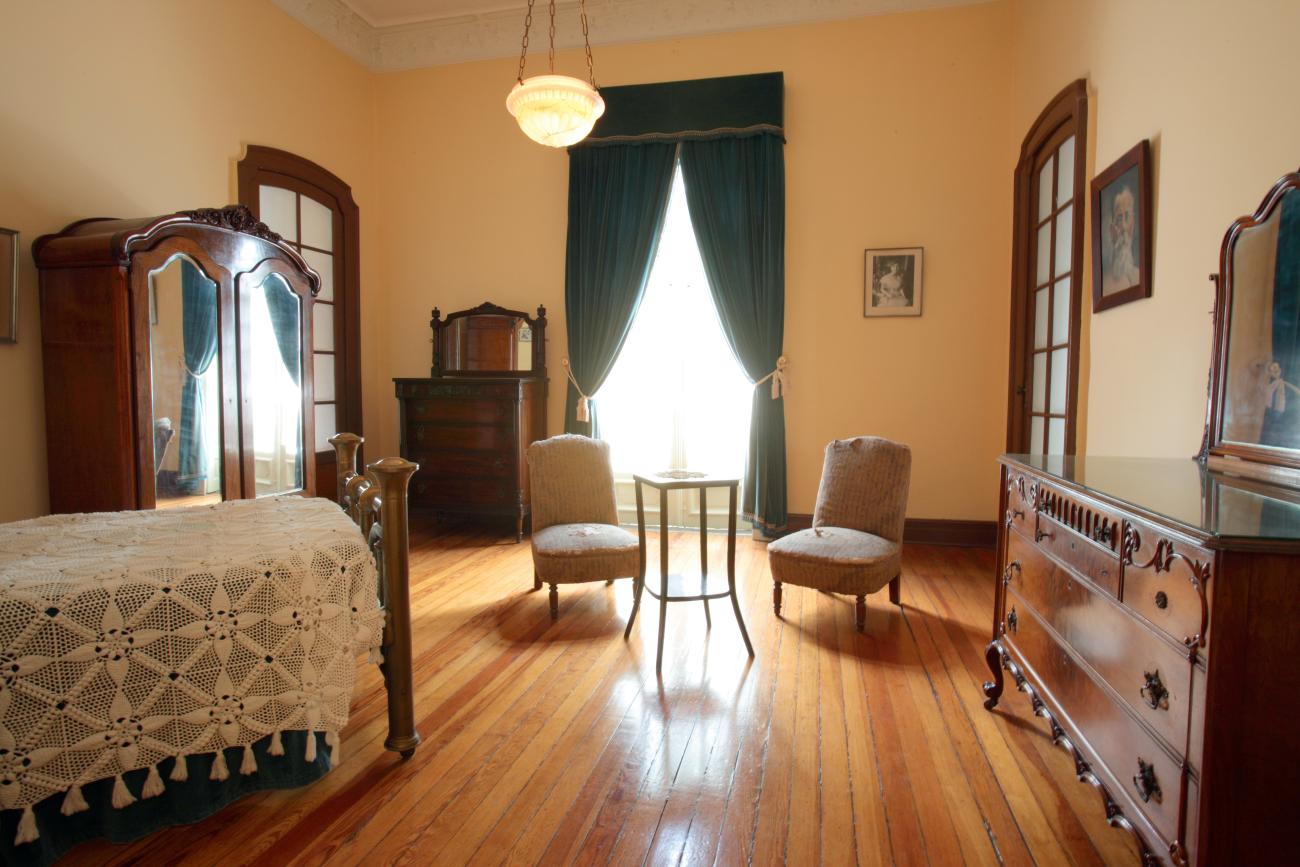 Recámara de Julia Carranza