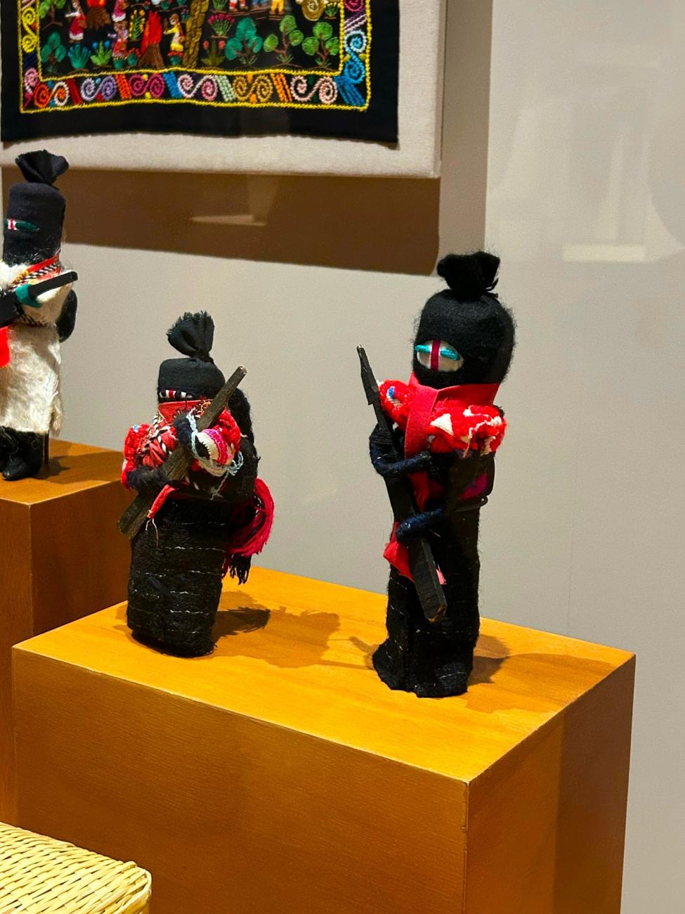 Sala Historias, identidades y resistencia