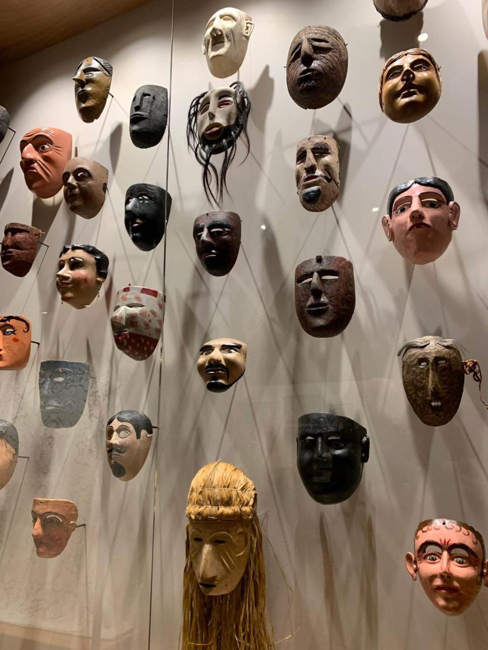 Sala Pueblos, lenguas y territorios