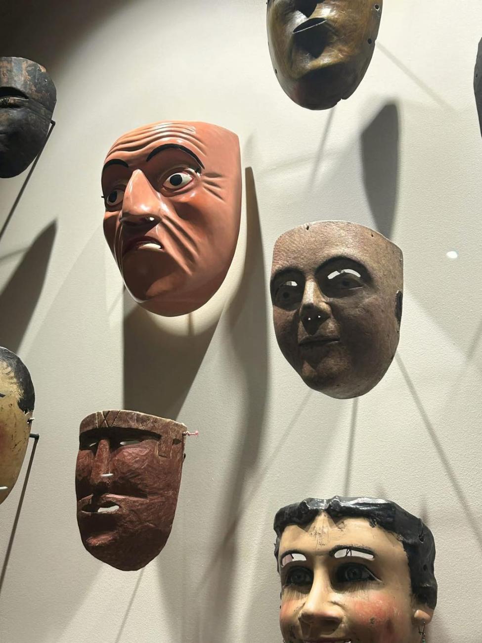 Sala Pueblos, lenguas y territorios