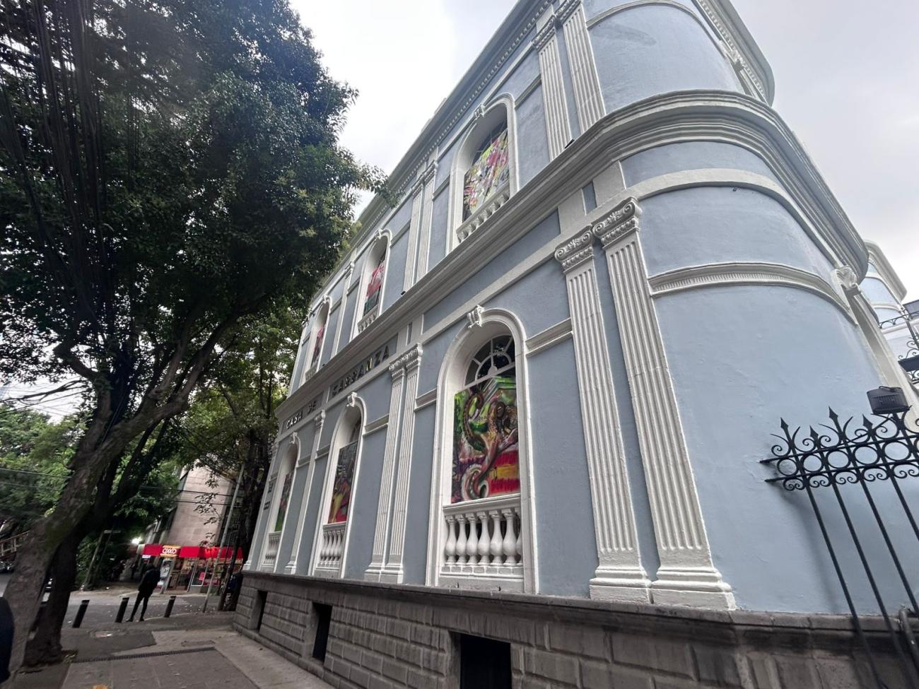 El muro también juega