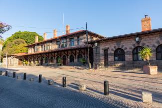 Estación Ferrocarriles
