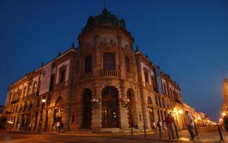 Teatro Macedonio Alcalá