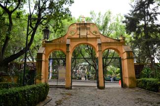 Atrio de la Parroquia de San Agustín de las Cuevas