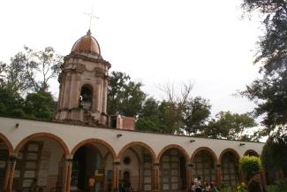 Panteón de Encarnación de Díaz