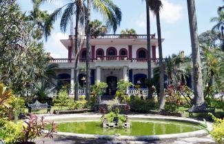 Casa Principal de la Antigua Hacienda Las Ánimas