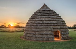 Sitio histórico estatal Caddo Mounds