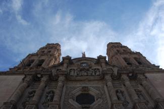 Vista desde abajo de la catedral