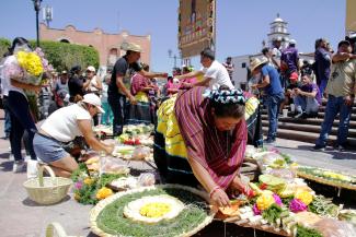Lugares de memoria y tradiciones vivas de los otomí-chichimecas de Tolimán: la Peña de Bernal, guardiana de un territorio sagrado