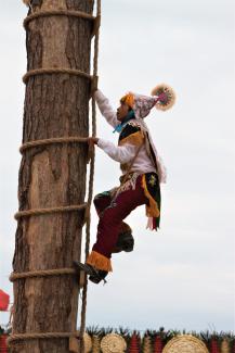 La ceremonia ritual de los Voladores