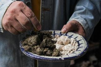 Procesos artesanales para la elaboración de la Talavera de Puebla y Tlaxcala (México) y de la cerámica de Talavera de la Reina y El Puente del Arzobispo (España)