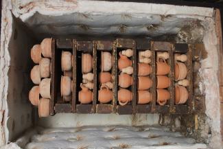 Procesos artesanales para la elaboración de la Talavera de Puebla y Tlaxcala (México) y de la cerámica de Talavera de la Reina y El Puente del Arzobispo (España)