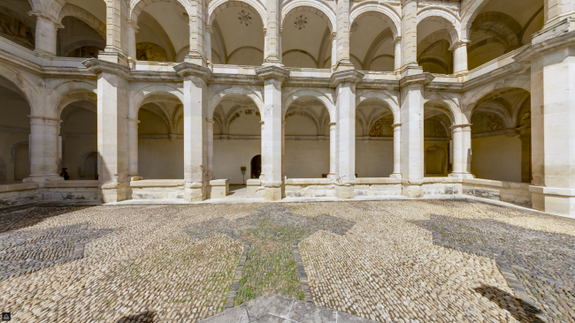 Claustro bajo