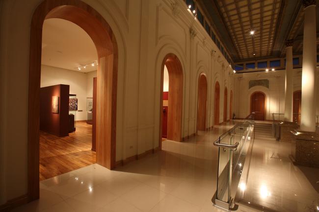 Pasillo de la sala de exposiciones temporales