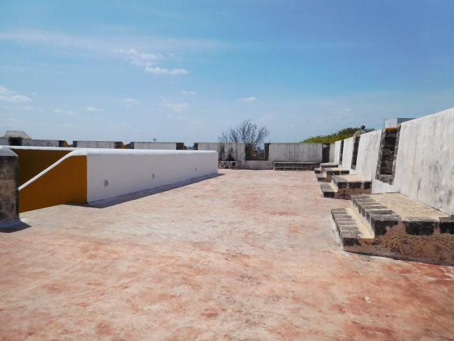 Adarve y merlones