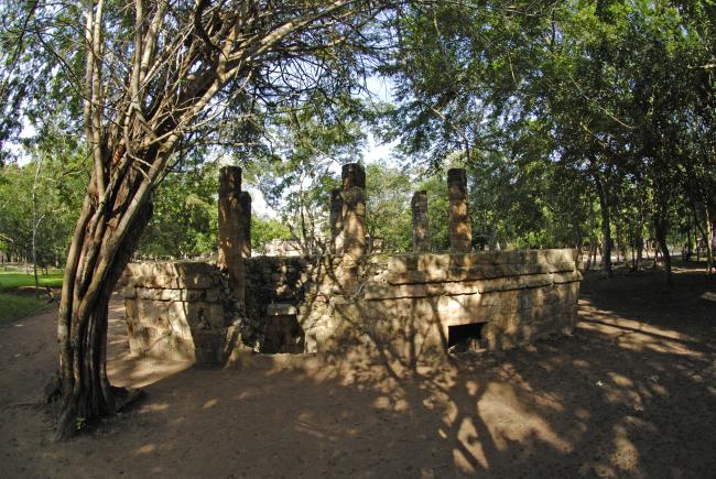 Plataforma de las Tumbas