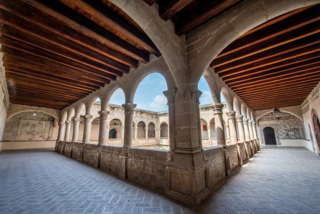 Claustro grande. Planta alta