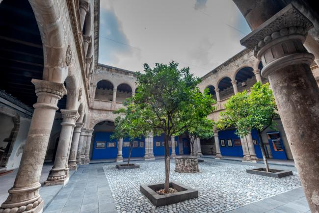 Claustro de los naranjos