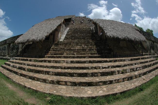 Estructura 1 o Acrópolis