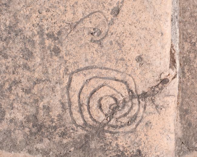 Petrograbado en espiral