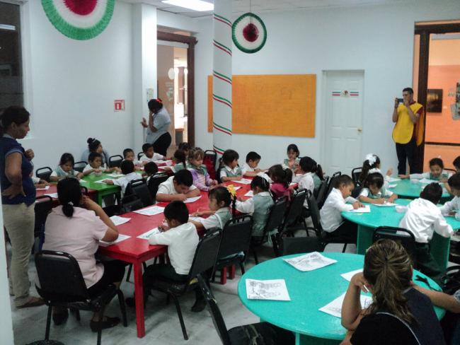Área de Comunicación Educativa o Servicios Educativos