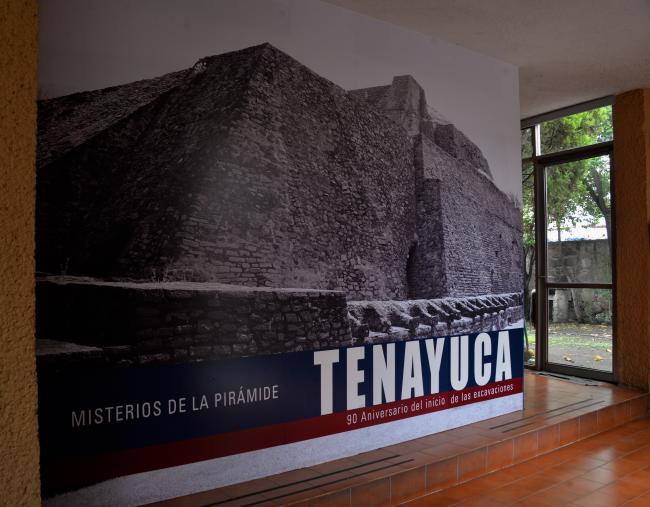 Entrada a la Sala de Usos Múltiples