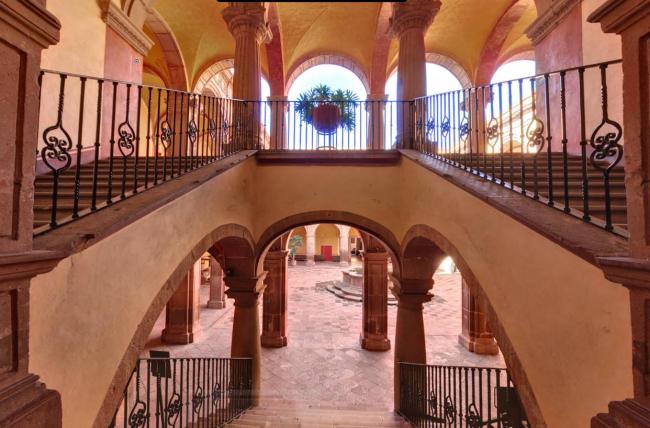 Escaleras monumentales