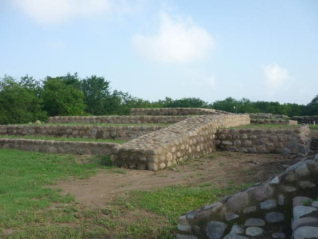 Estructura E-10