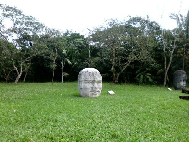 Monumento 2