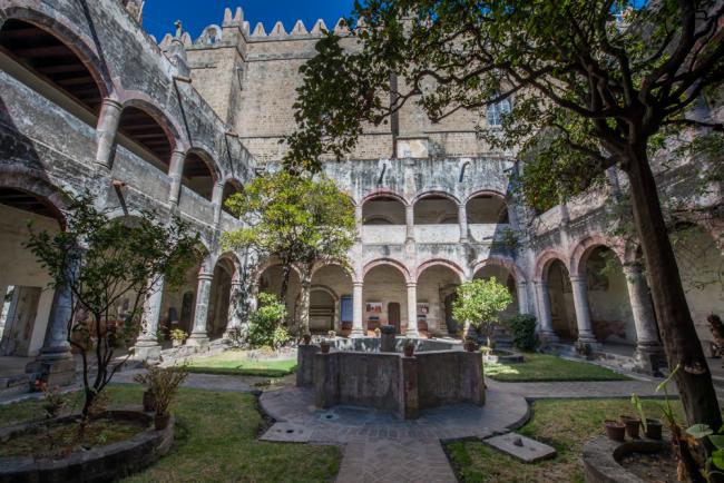 Claustro bajo