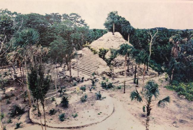 Plaza Ya'axná