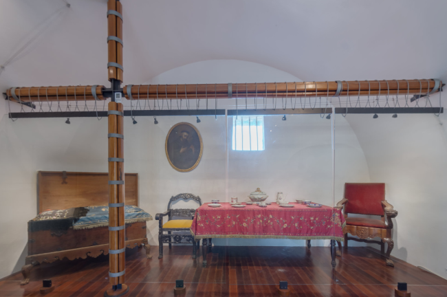 Sala Comercio II