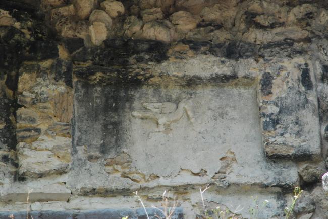 Nicho sobre el pórtico