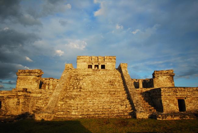 El Castillo