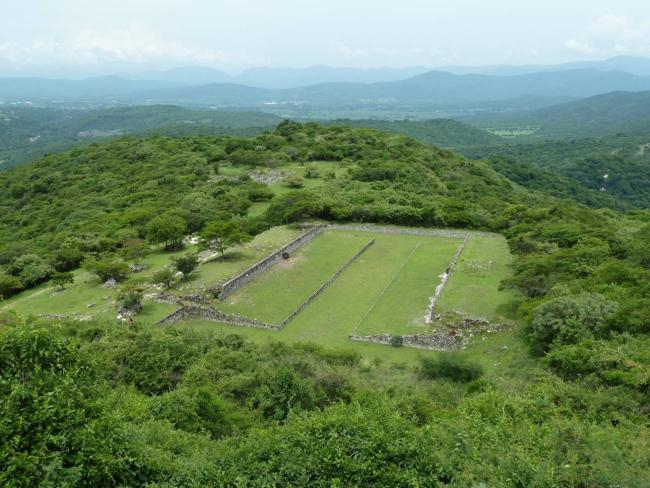Juego de Pelota Sur