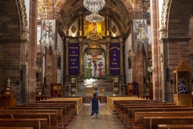 Interior de la Parroquia de San Miguel Arcángel