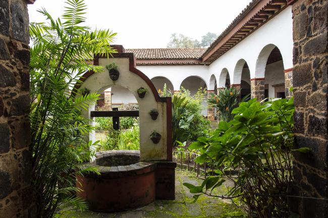Museo de Artes e Industrias Populares