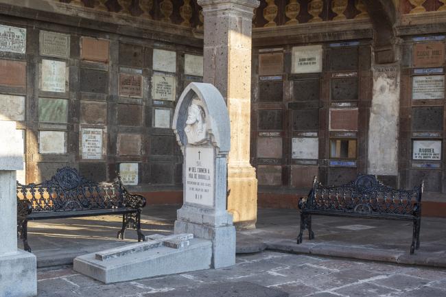 Panteón Santa Vera Cruz